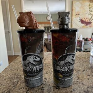 Jurassic World Fallen Kingdom Tumbler Set with Dinosaur Lids